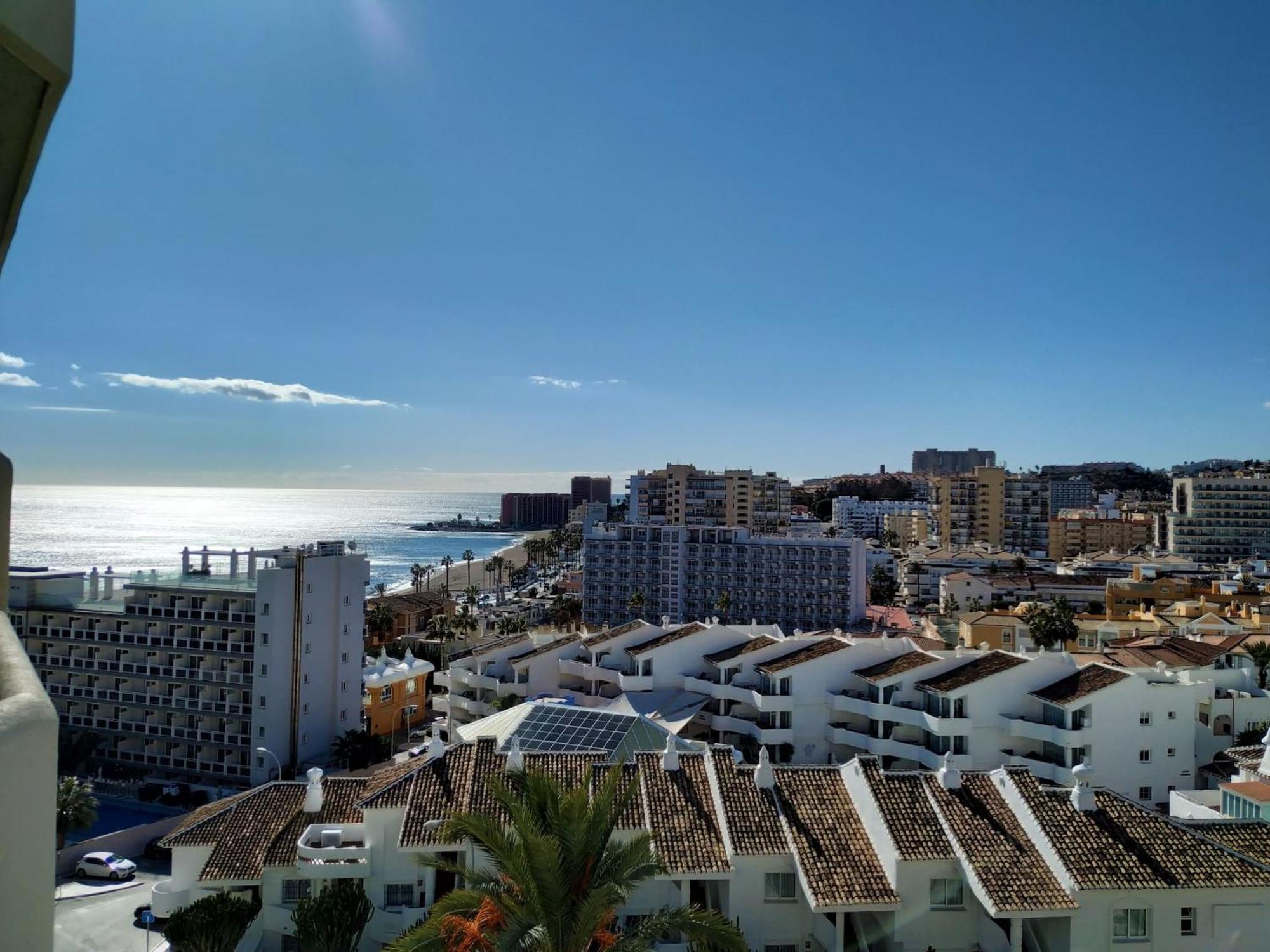 Deluxe Apartment In Benalbeach With Beach Views Benalmádena Buitenkant foto