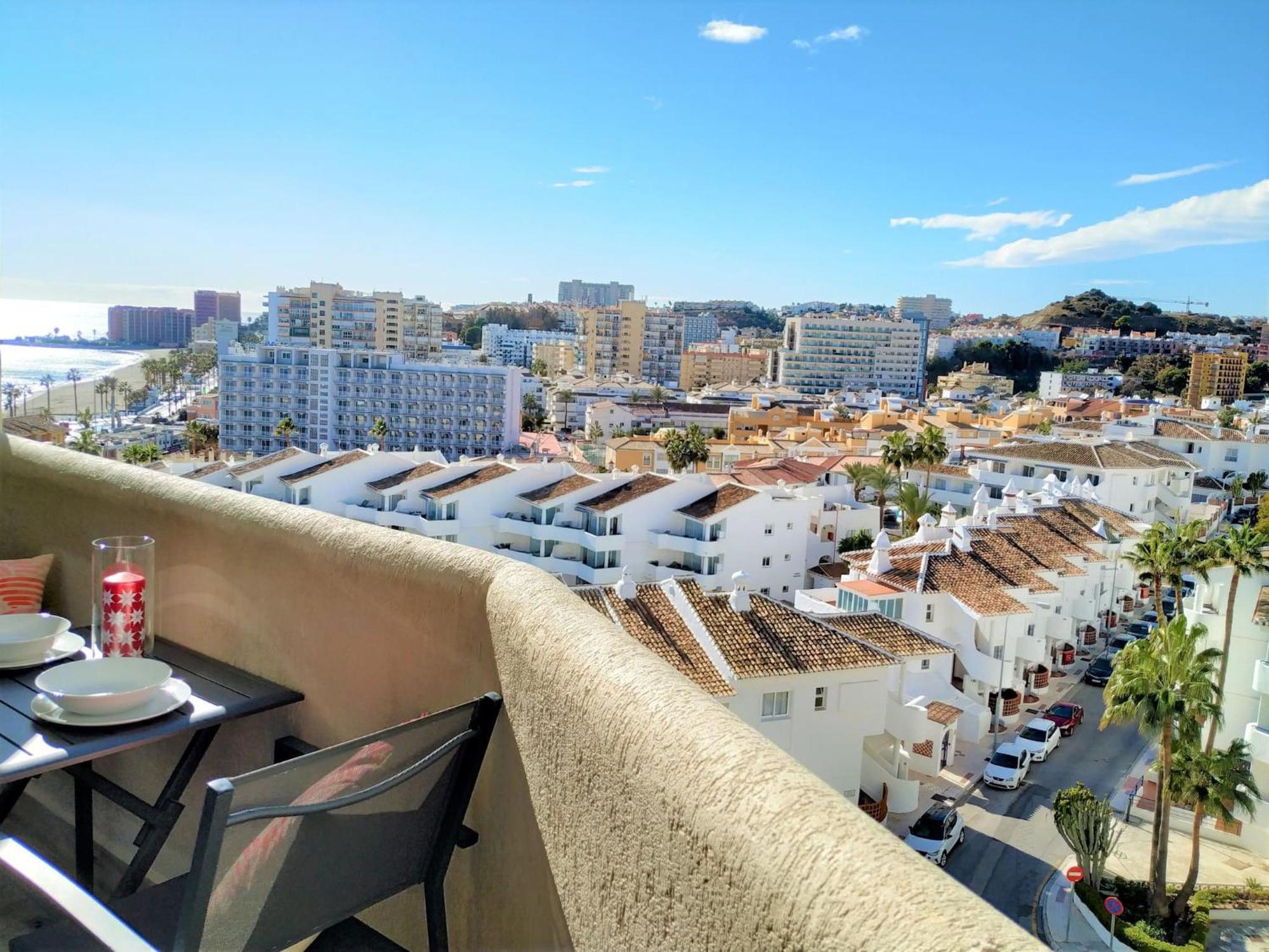 Deluxe Apartment In Benalbeach With Beach Views Benalmádena Buitenkant foto