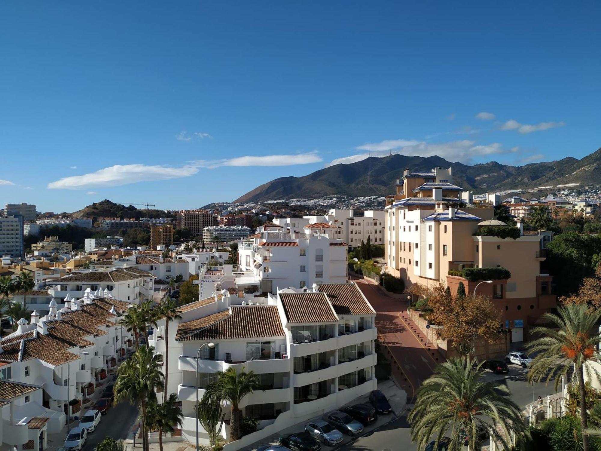 Deluxe Apartment In Benalbeach With Beach Views Benalmádena Buitenkant foto